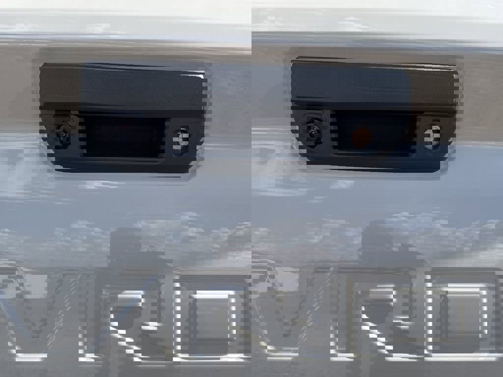 New 2026 Chevrolet Colorado ZR2 w/ Technology Package image 10