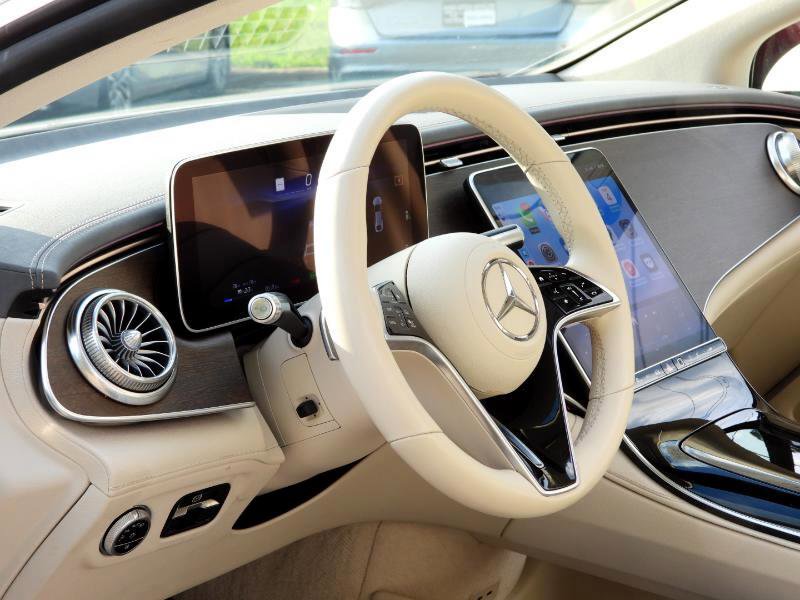 Used 2022 Mercedes-Benz EQS 450+ Sedan image 42