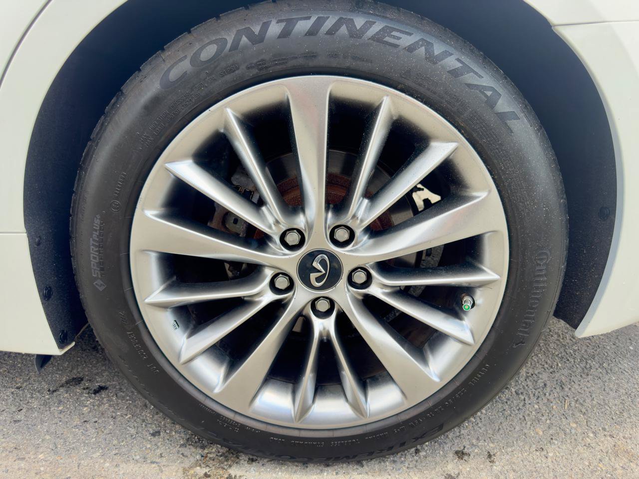 Used 2018 INFINITI Q50 Luxe w/ Essential Package (3.0T Luxe) RWD image 14