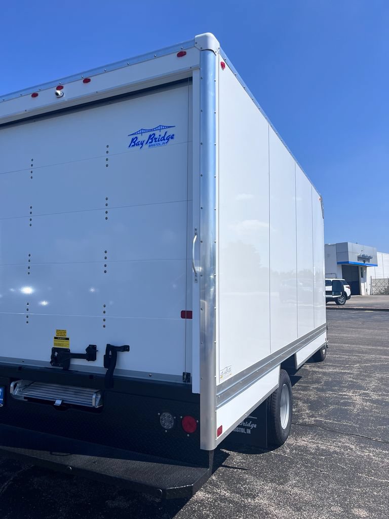 New 2026 Chevrolet Express 3500 w/ Power Convenience Package RWD image 4