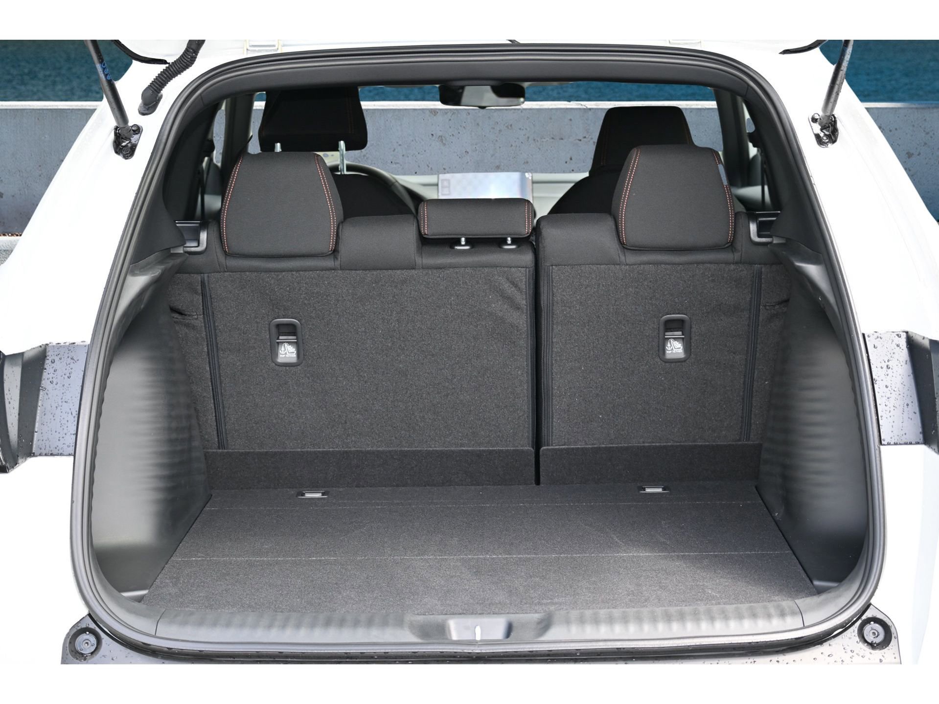 New 2025 Honda HR-V Sport image 9