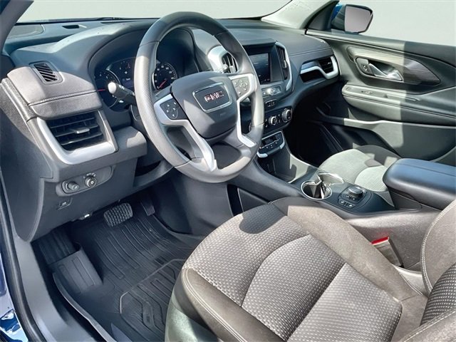 Certified 2023 GMC Terrain SLE w/ Driver Convenience Package image 11