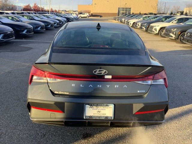 Certified 2025 Hyundai Elantra SEL image 6
