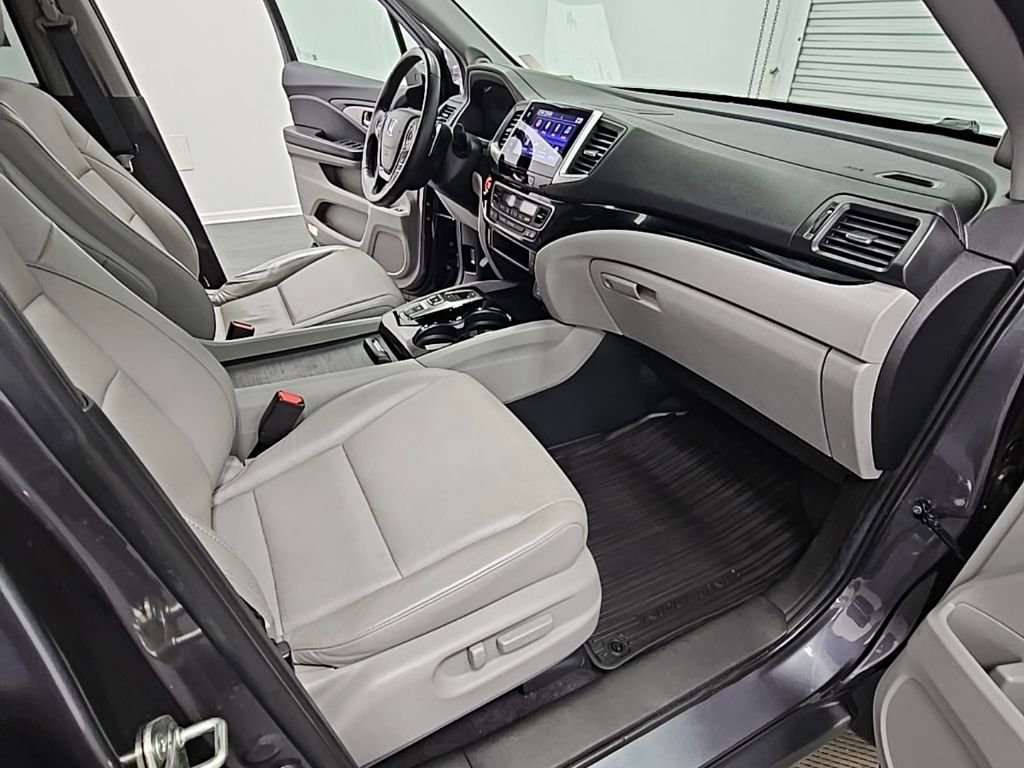 Used 2020 Honda Ridgeline RTL-E image 40