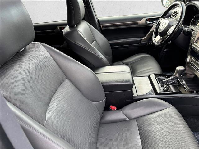 Used 2020 Lexus GX 460 Premium w/ Premium Package image 19