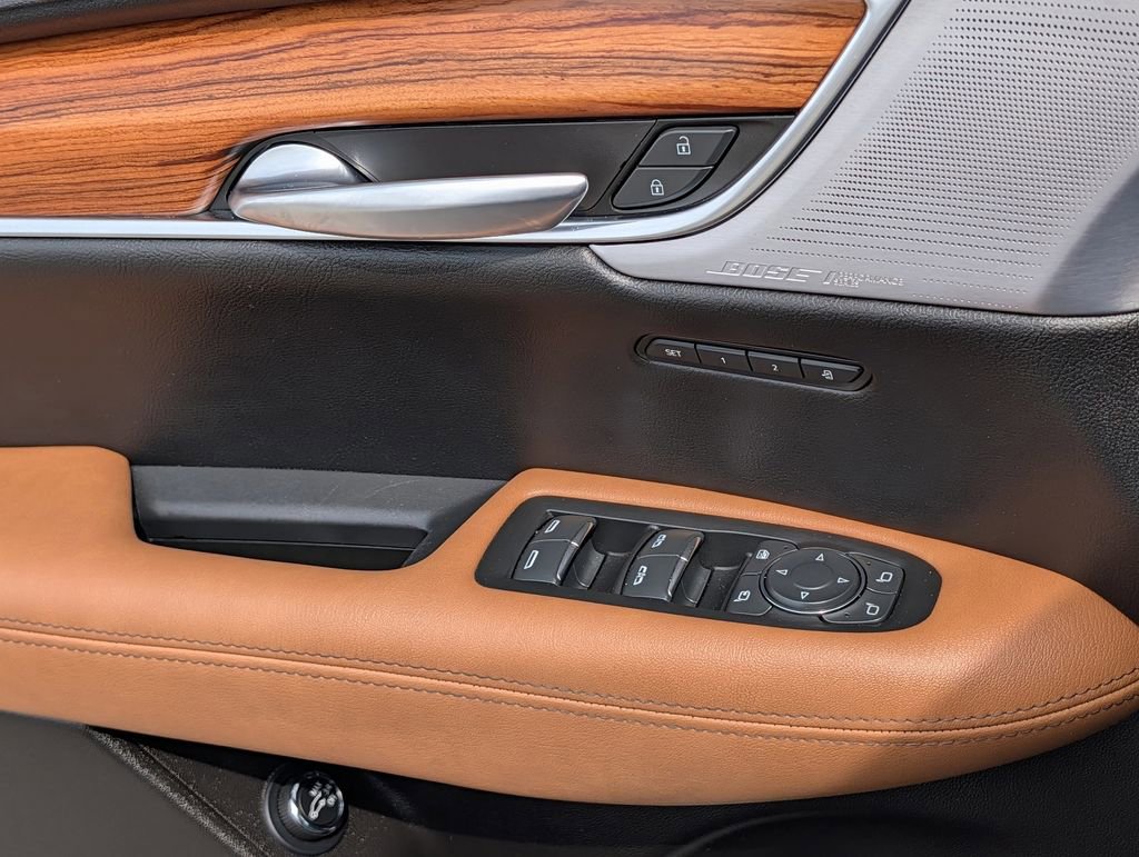 Used 2022 Cadillac XT5 Premium Luxury image 24