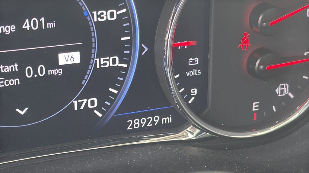 Used 2023 GMC Acadia Denali w/ Denali Ultimate Package image 24