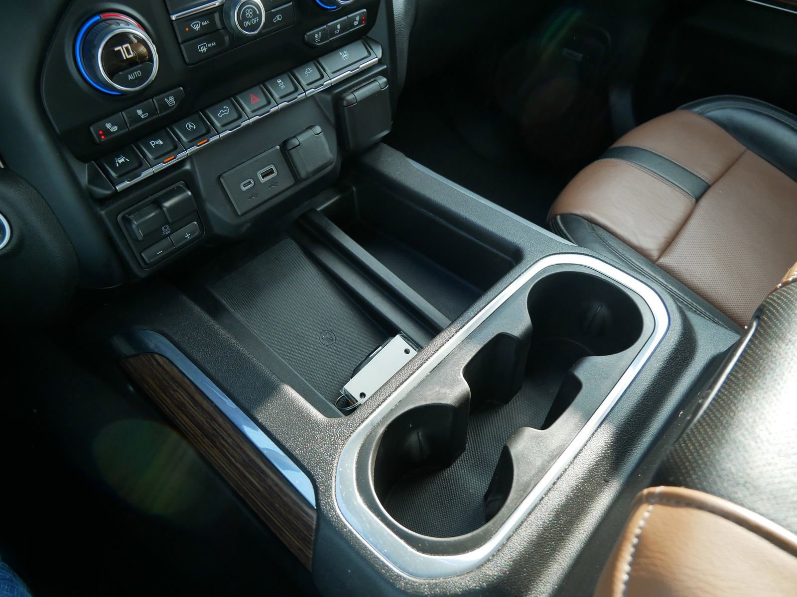 Used 2019 Chevrolet Silverado 1500 High Country w/ Safety Package II image 25