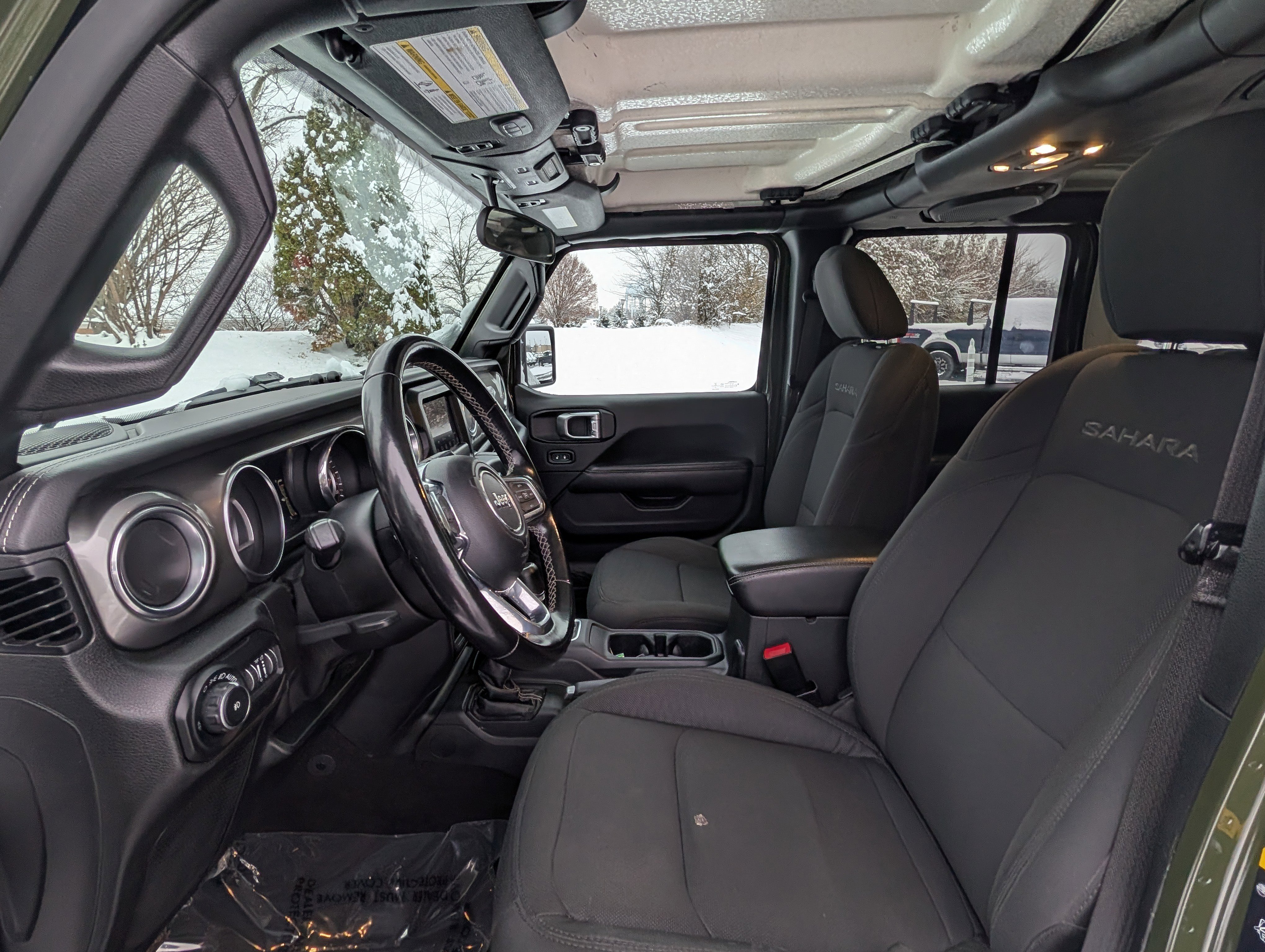 Used 2021 Jeep Wrangler Unlimited Sahara image 10