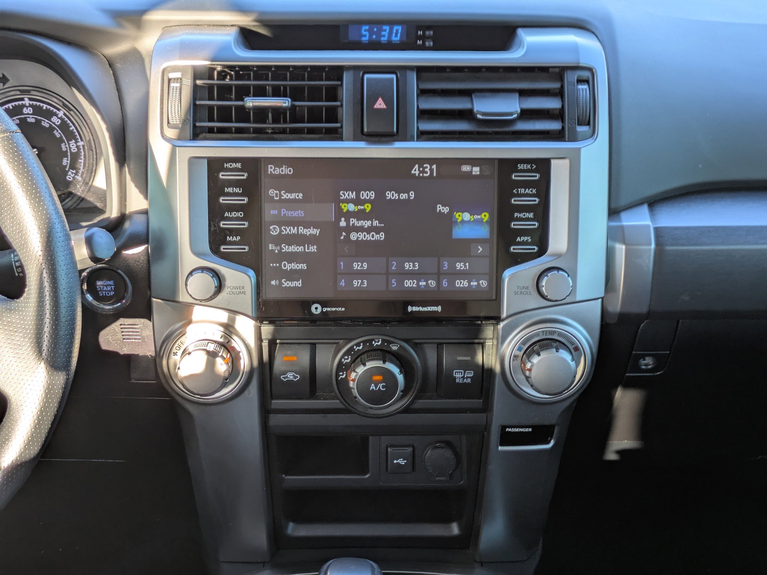 Used 2023 Toyota 4Runner SR5 image 17