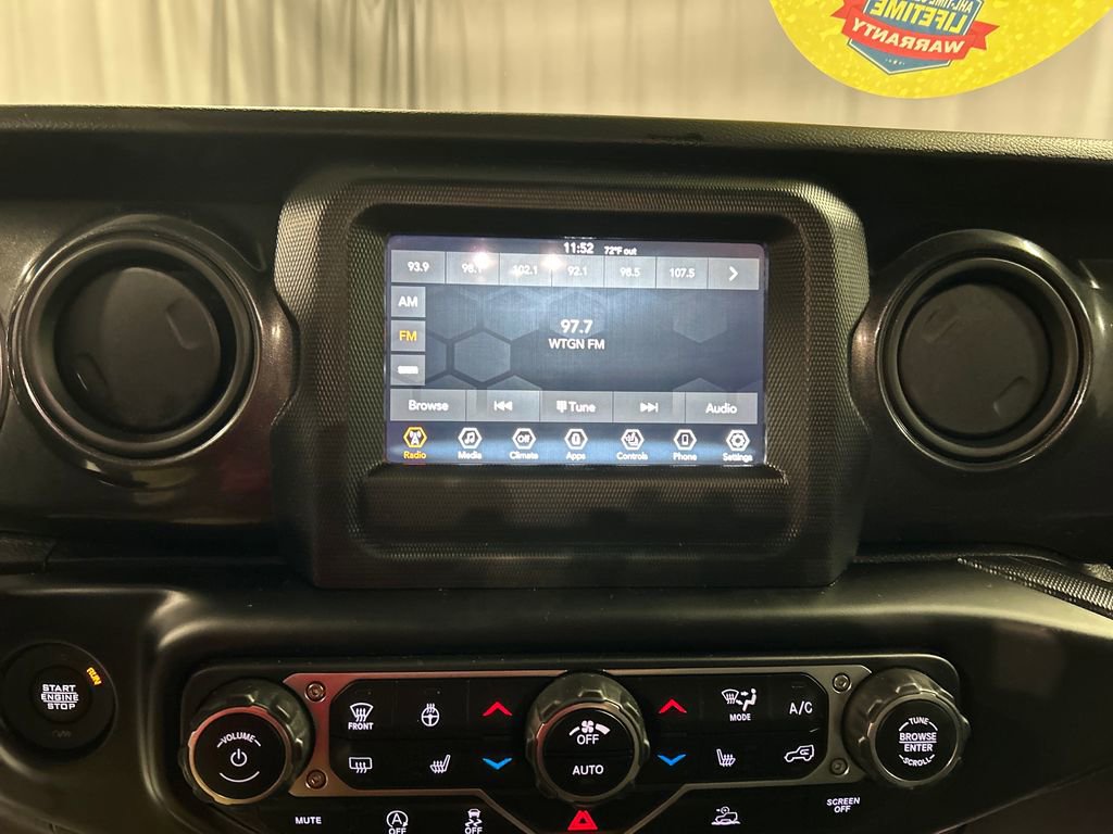 Used 2021 Jeep Wrangler Unlimited Sport image 17