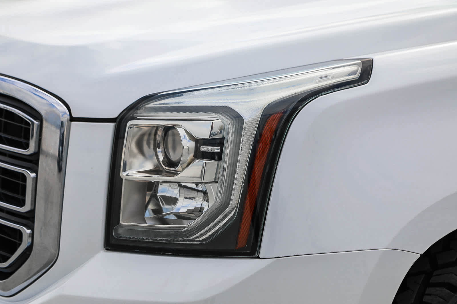 Used 2020 GMC Yukon XL SLT image 7