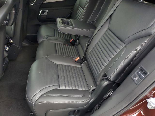 New 2026 Land Rover Discovery Limited Edition AWD/4WD image 13