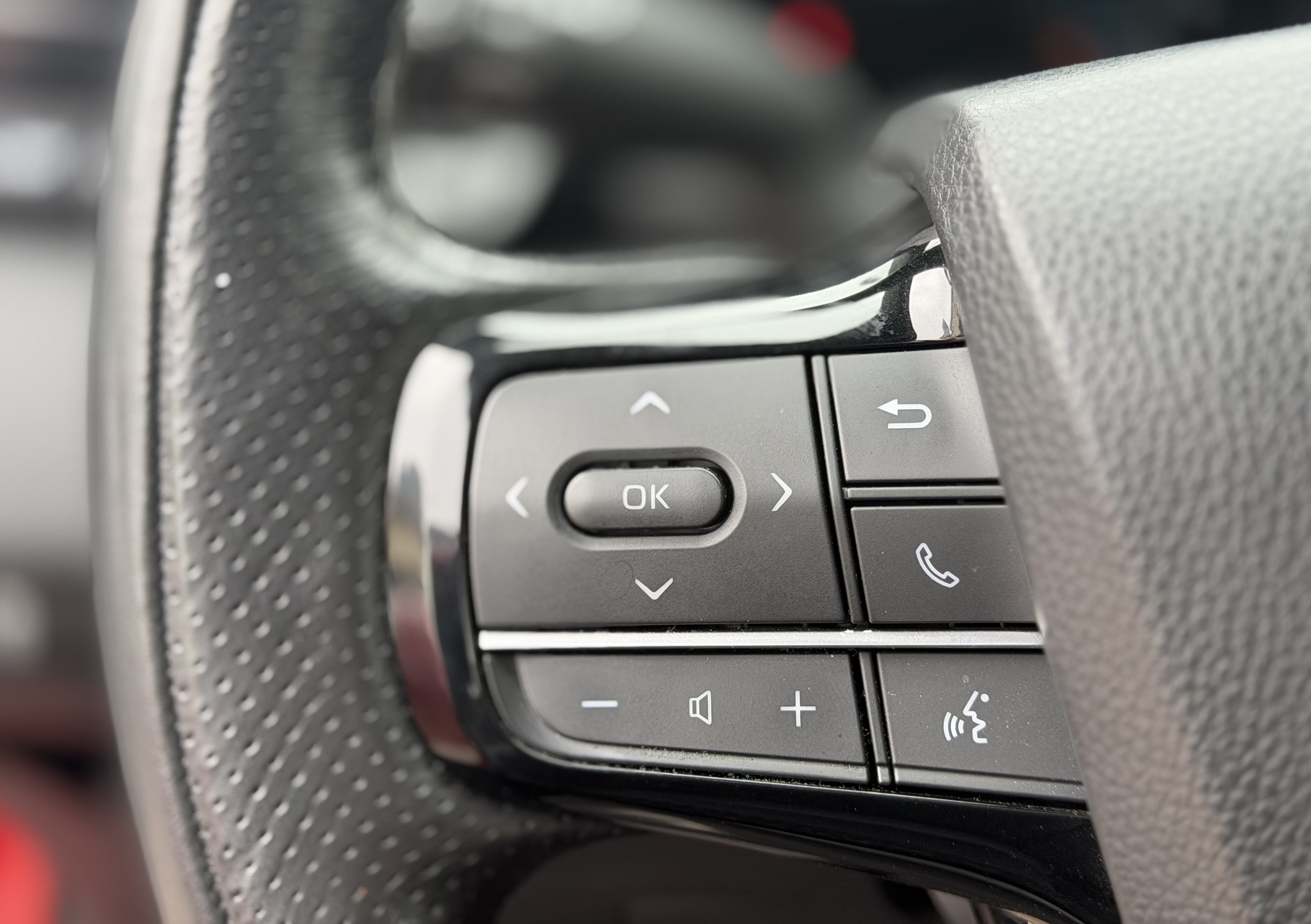 Used 2023 Toyota Mirai w/ Advanced Technology Package RWD image 27
