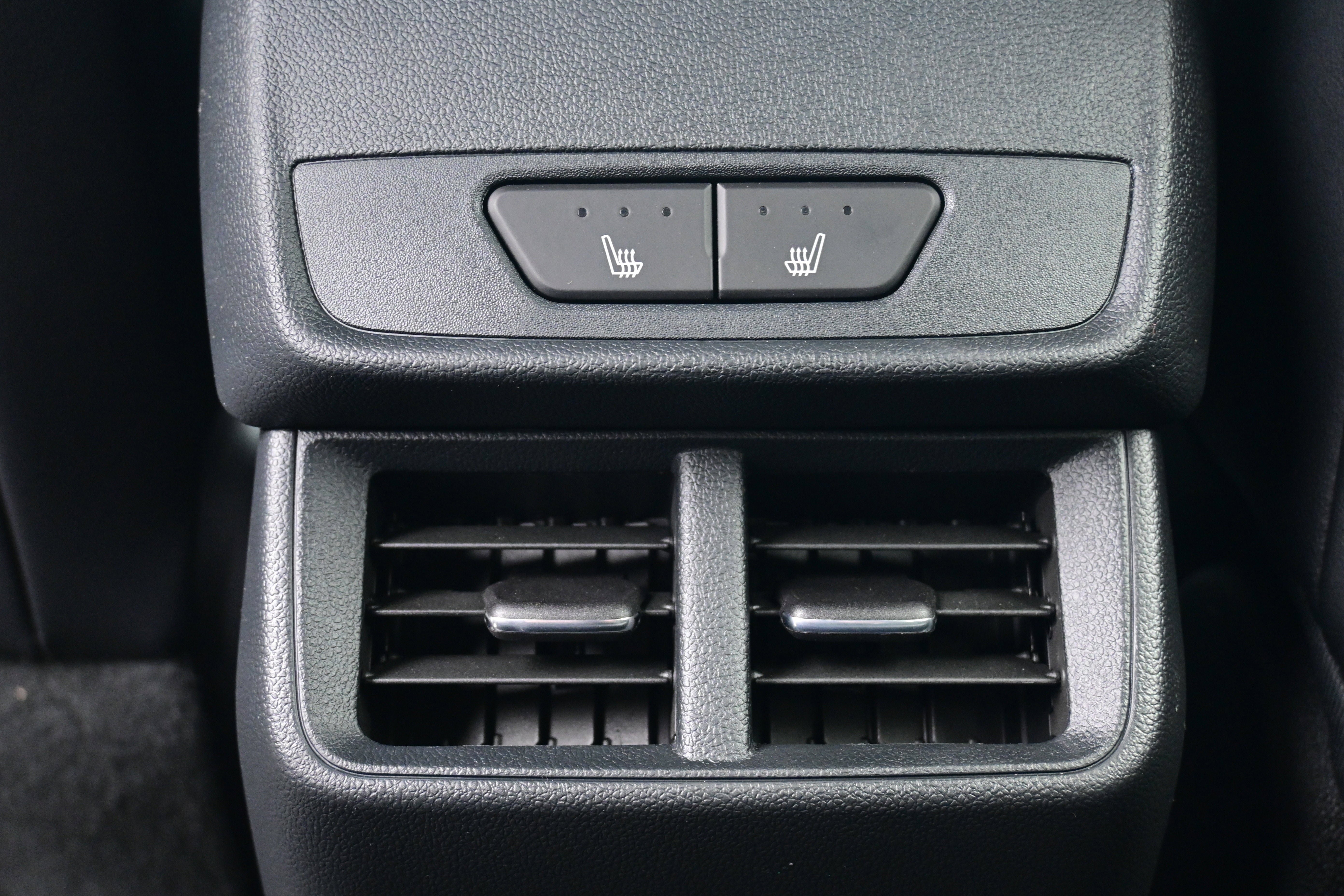 New 2026 GMC Terrain AT4 w/ Convenience Package III image 16
