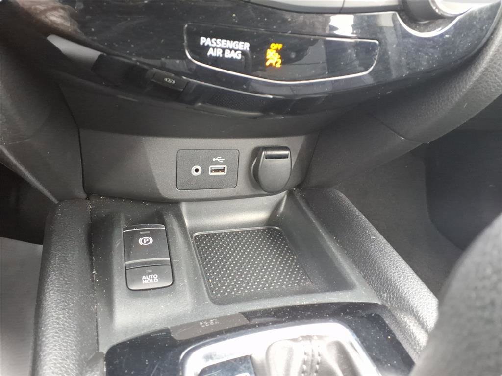 Used 2022 Nissan Rogue Sport SL w/ Premium Package image 21