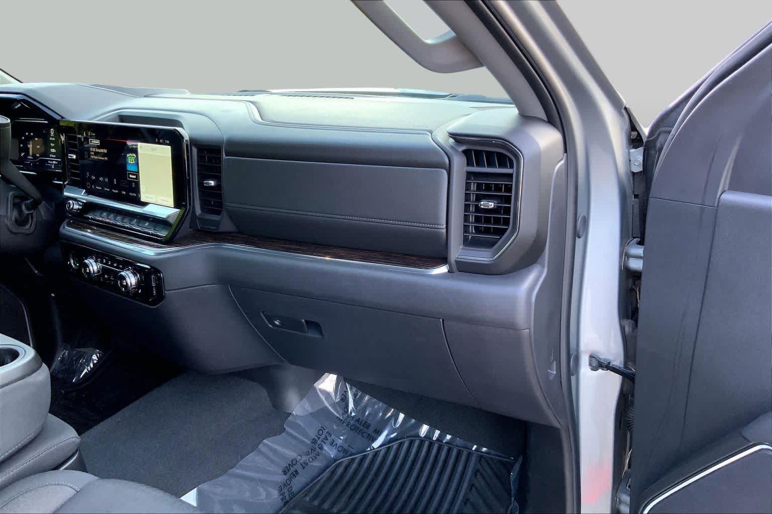 Used 2024 GMC Sierra 1500 Elevation RWD image 18