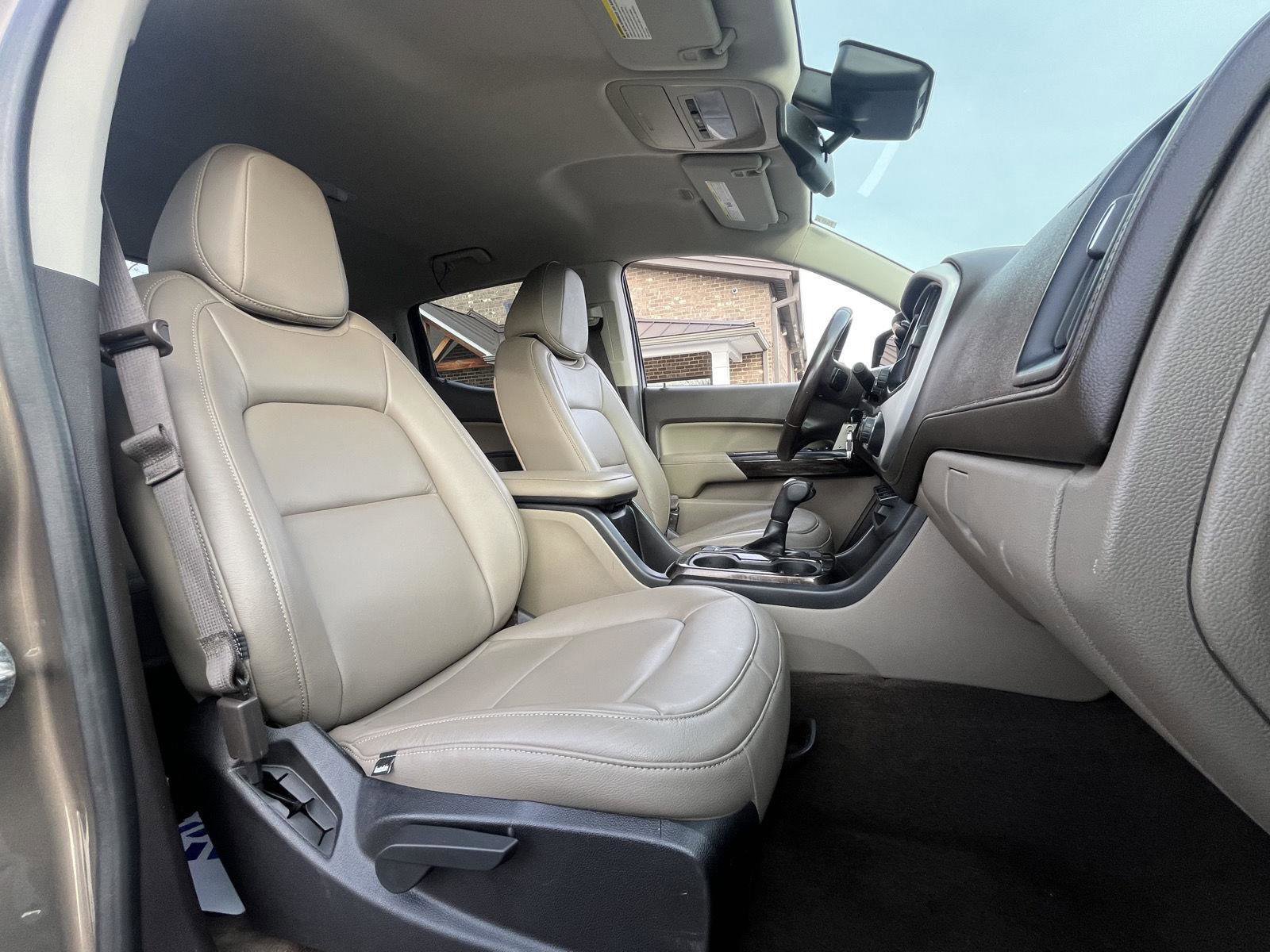 Used 2017 GMC Canyon SLT w/ Driver Alert Package image 12