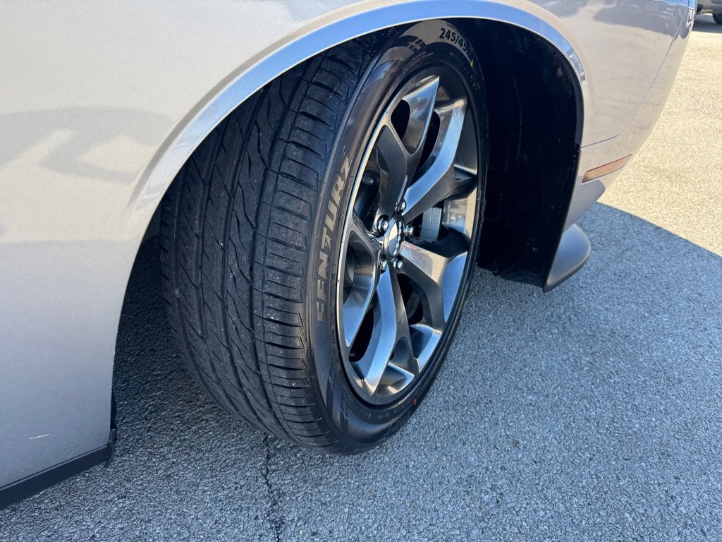 Used 2016 Dodge Challenger R/T w/ Cold Weather Group image 11