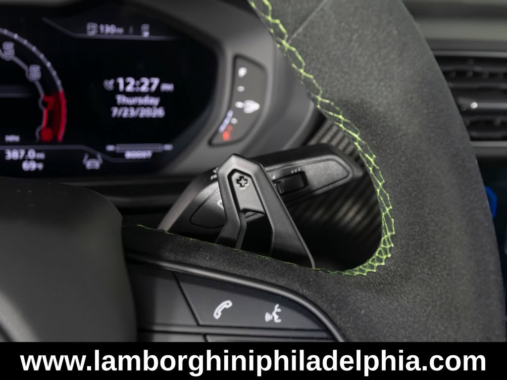 Used 2024 Lamborghini Urus Performante AWD/4WD image 21