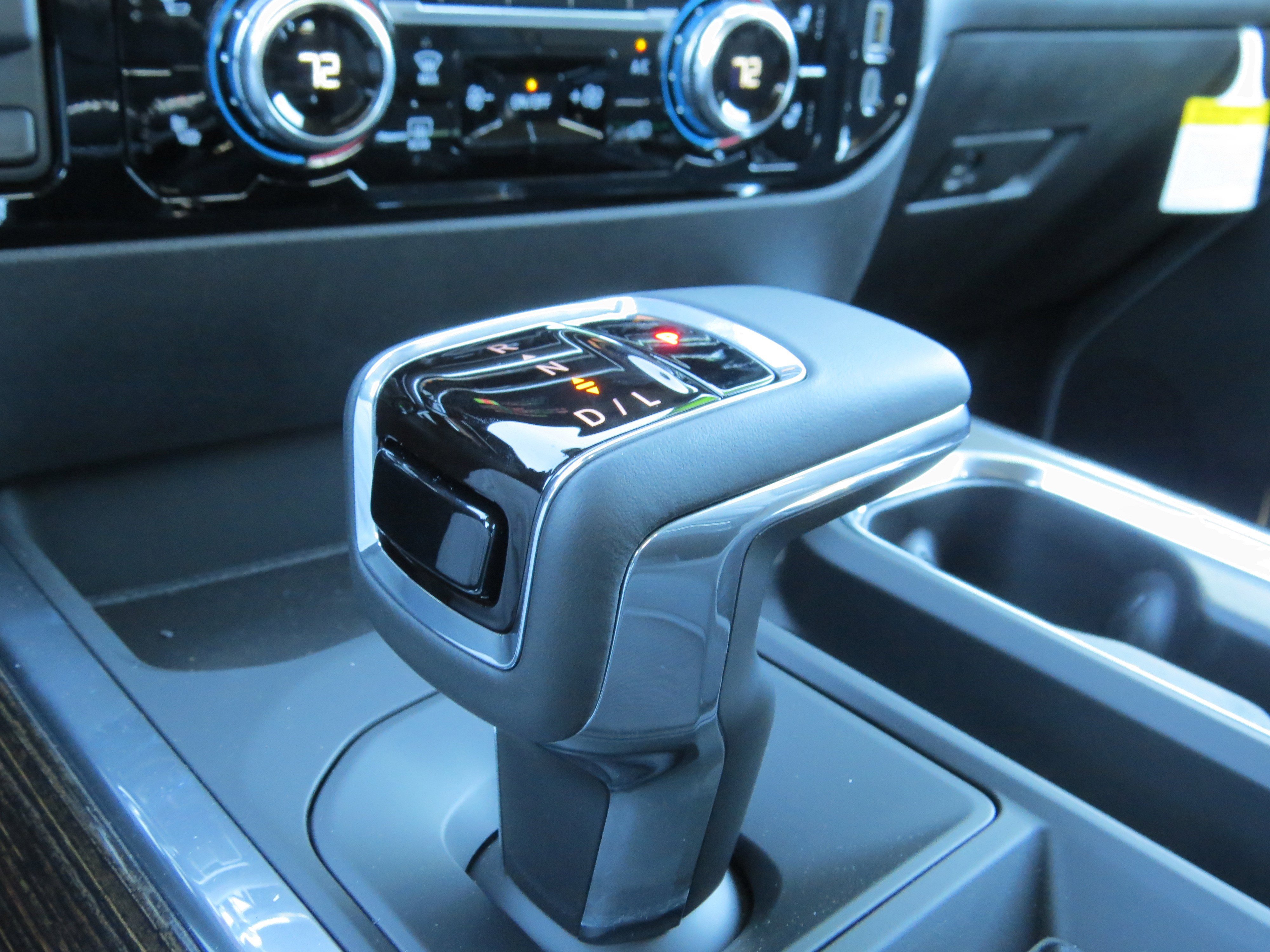 New 2025 GMC Sierra 1500 Elevation w/ Elevation Premium Package image 28