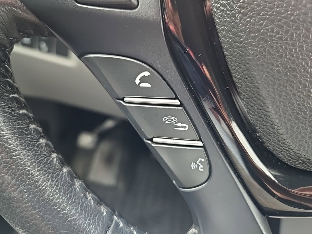 Used 2018 Honda Pilot Touring image 15