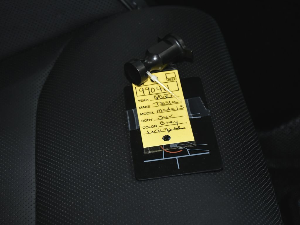 Used 2025 Tesla Model 3 Performance AWD/4WD image 56