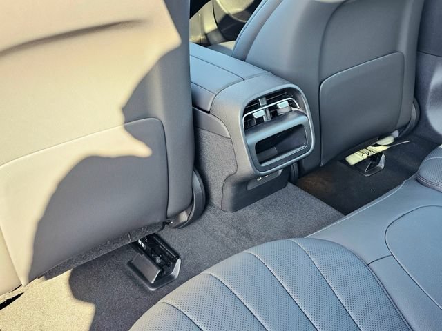 New 2026 Mercedes-Benz E 350 4MATIC Sedan image 22