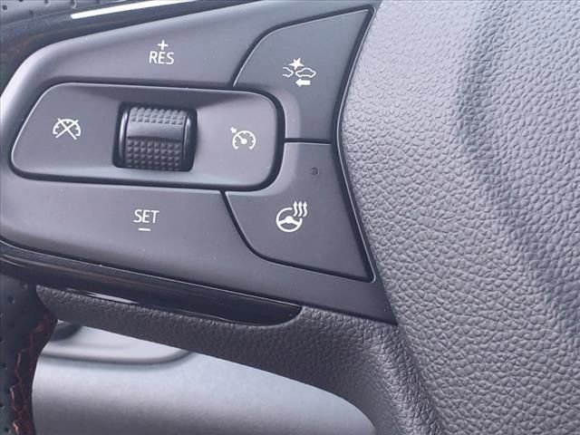 New 2025 Chevrolet Trax RS w/ Driver Confidence Package image 13