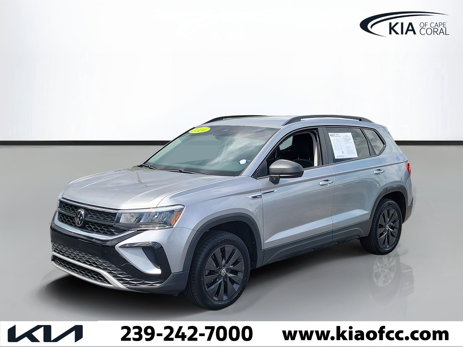 Used 2024 Volkswagen Taos S FWD image 3
