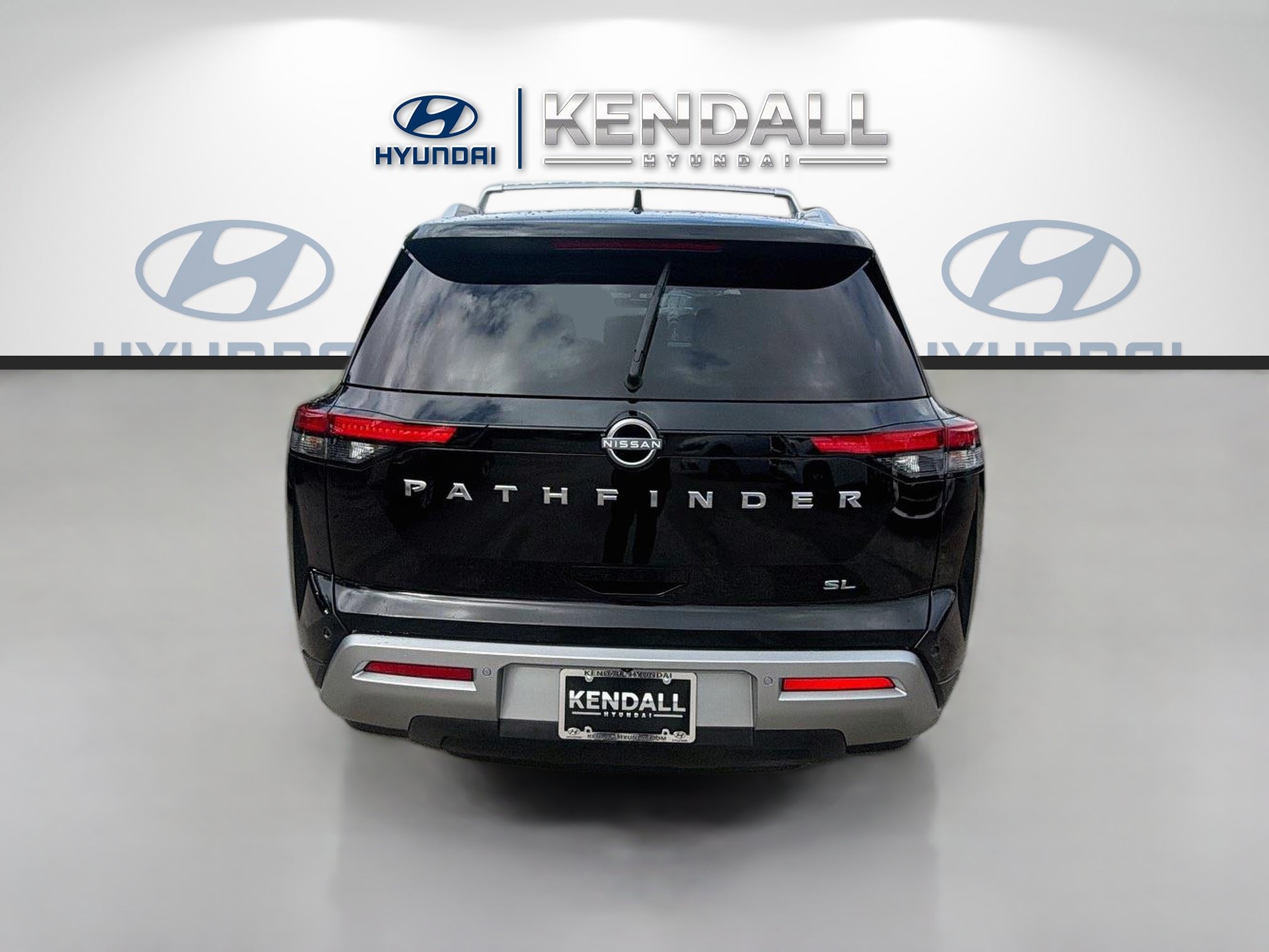 Used 2024 Nissan Pathfinder SL FWD image 24