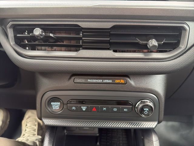 Used 2025 Ford Bronco Sport Badlands image 31