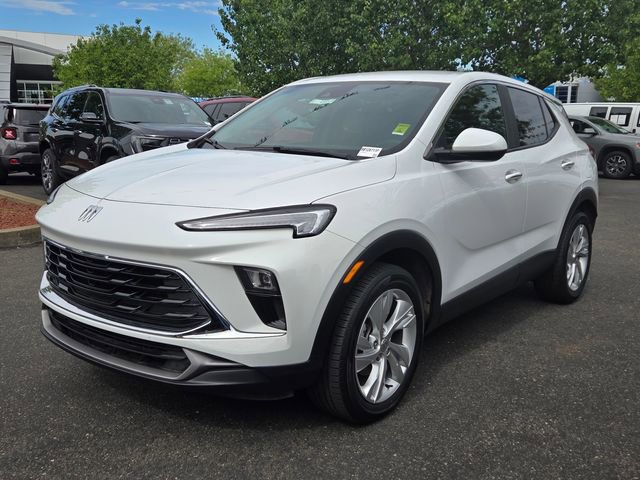 Used 2024 Buick Encore GX Preferred image 8