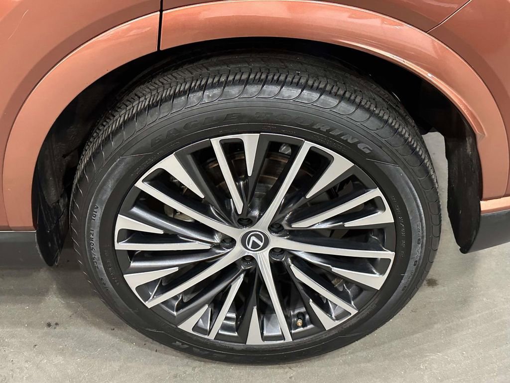 Used 2023 Lexus RX 350 Premium Plus w/ Cold Area Package AWD/4WD image 11