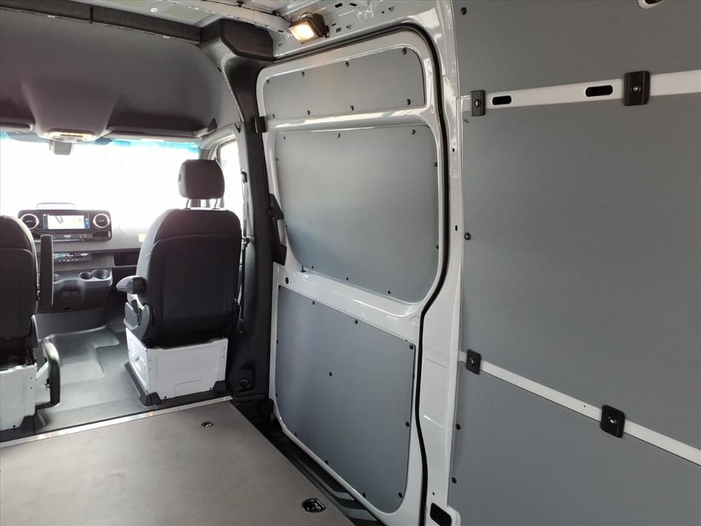 New 2026 Mercedes-Benz Sprinter 2500 image 26