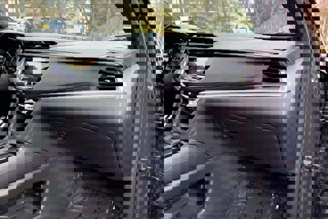 Used 2023 Cadillac XT5 Luxury image 16