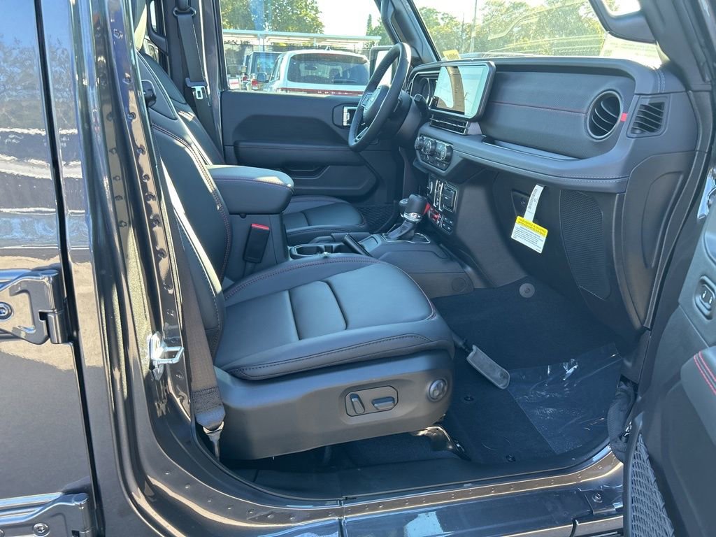 New 2026 Jeep Wrangler Unlimited Rubicon image 24