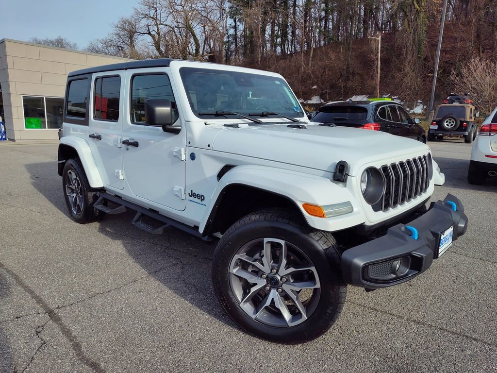 Used 2024 Jeep Wrangler Sport S w/ Convenience Group image 2