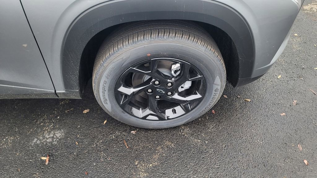 New 2026 Chevrolet Trax LT image 15