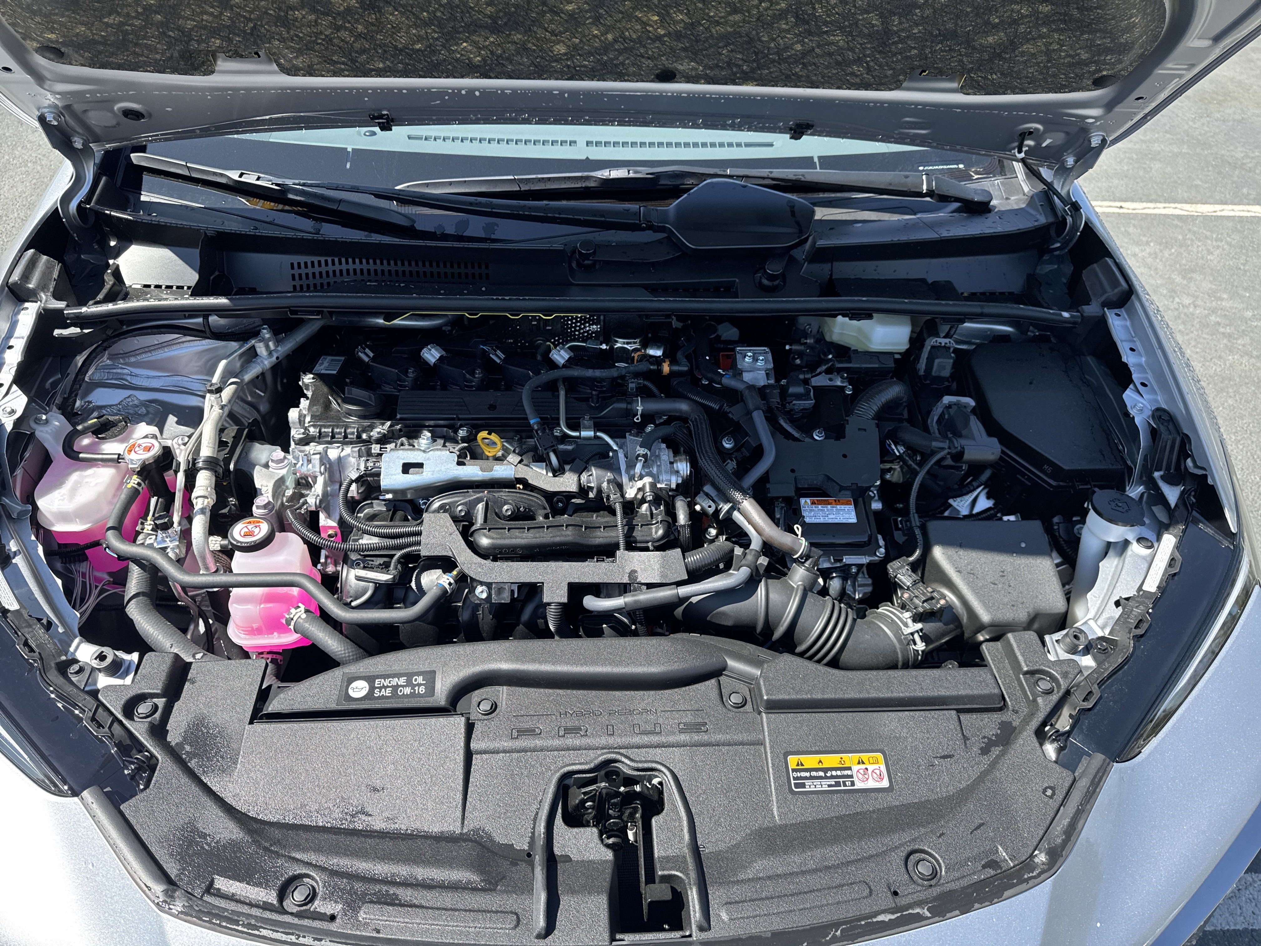 New 2024 Toyota Prius LE FWD image 37