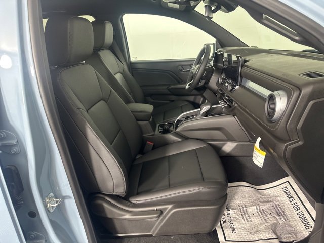 New 2025 Chevrolet Colorado LT w/ LT Convenience Package image 16
