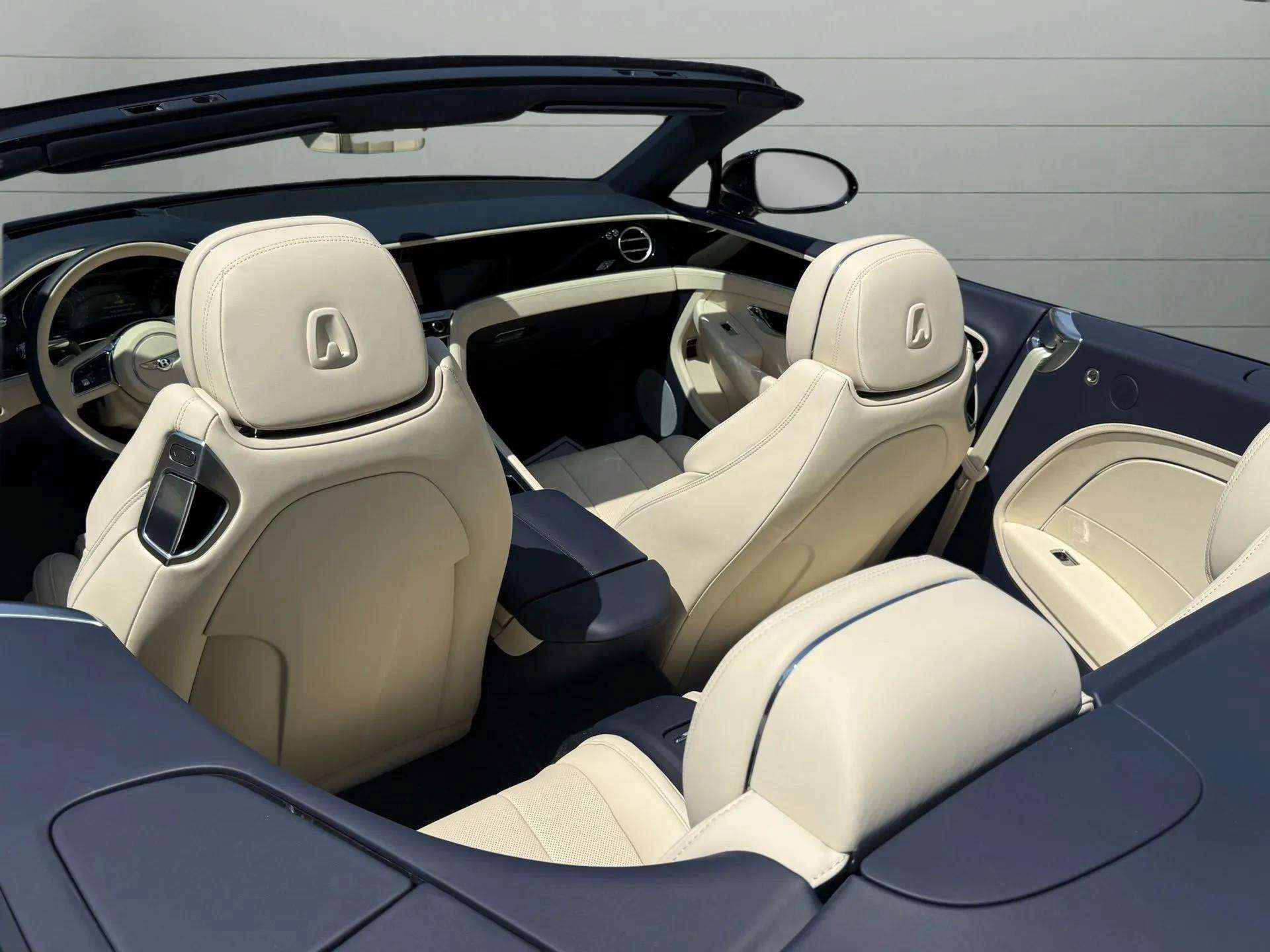 New 2026 Bentley Continental GTC AWD/4WD image 18