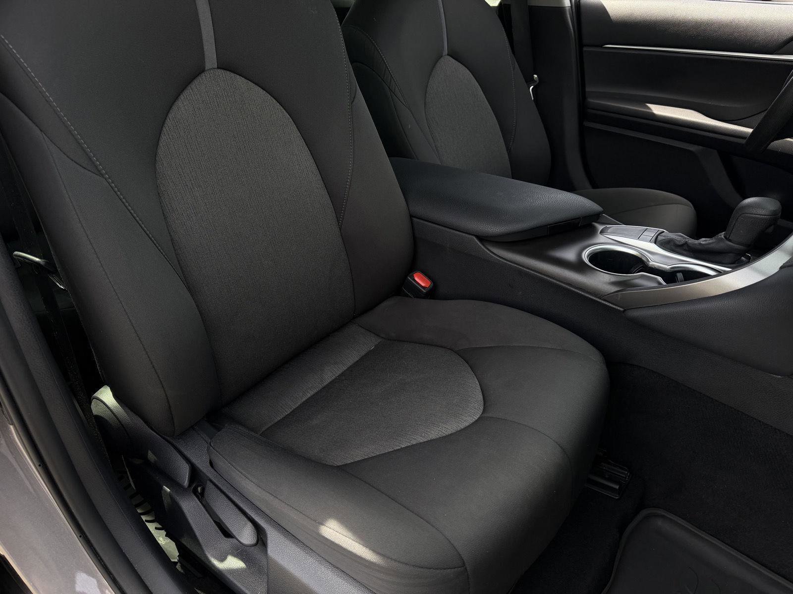 Used 2024 Toyota Camry LE FWD image 21