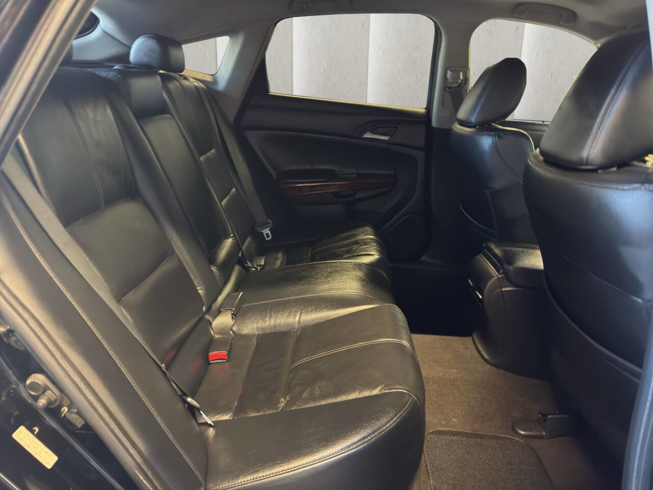 Used 2011 Honda Crosstour EX-L image 12