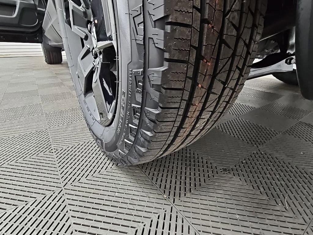 New 2026 Honda Ridgeline Black Edition image 48