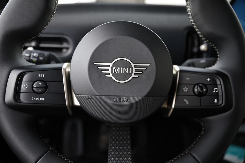 New 2026 MINI Cooper S FWD image 31