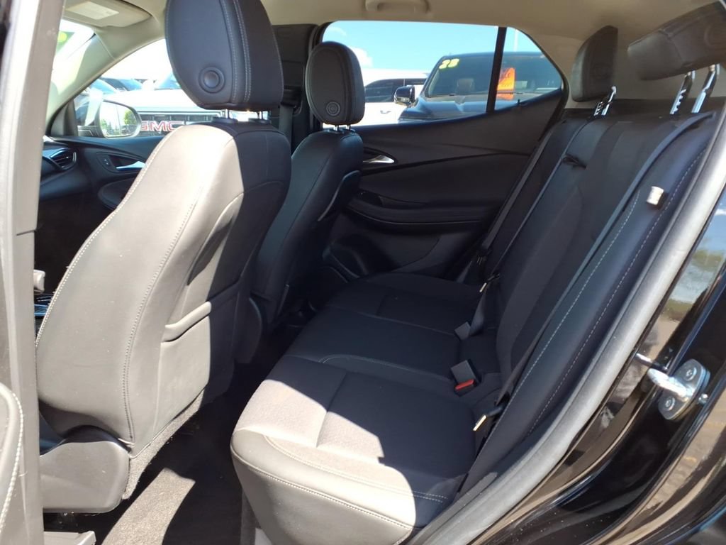 Certified 2023 Buick Encore GX Select FWD image 9