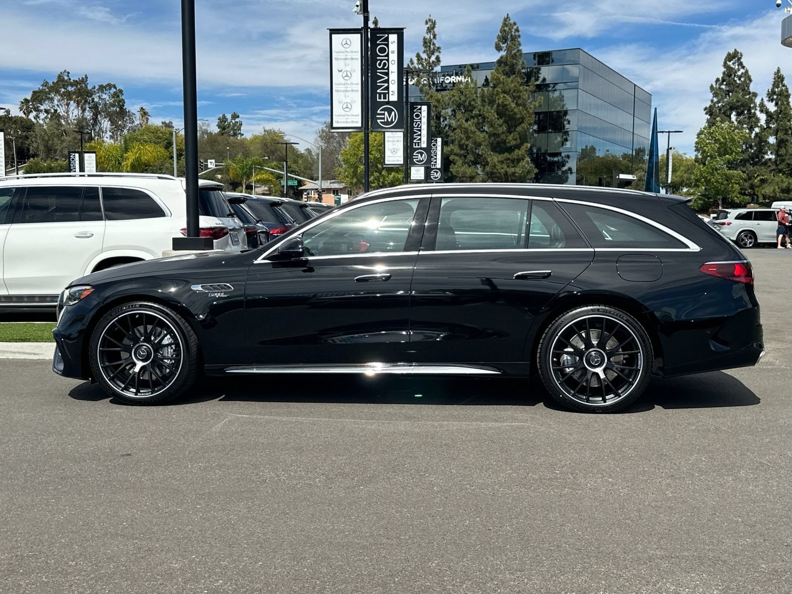 New 2026 Mercedes-Benz E 53 AMG e 4MATIC Wagon image 6