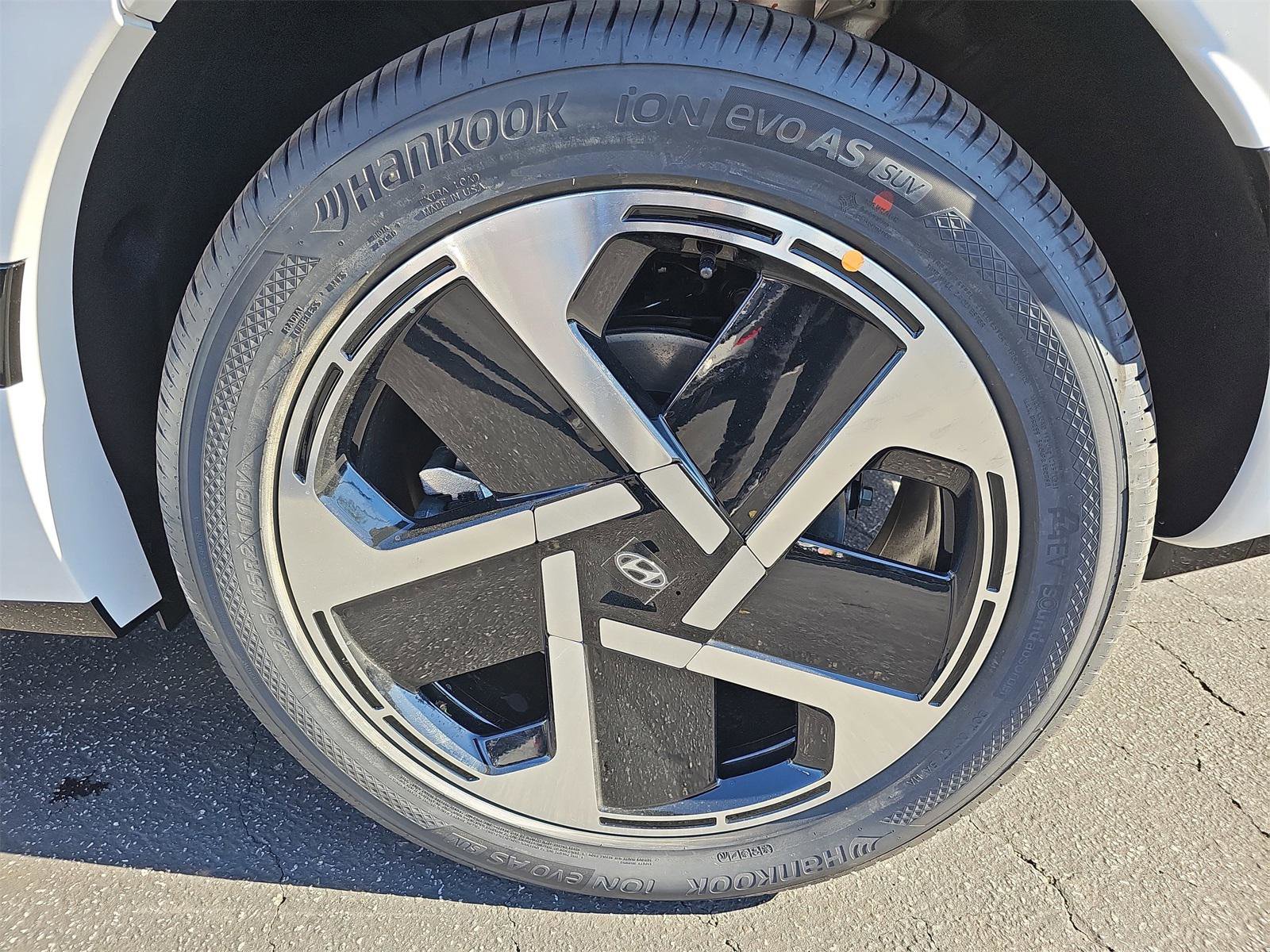 New 2026 Hyundai Ioniq 9 Calligraphy image 37