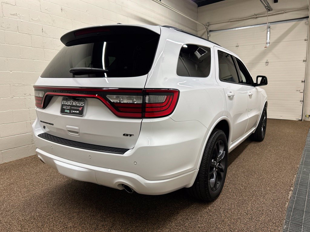 Used 2024 Dodge Durango GT AWD/4WD image 2